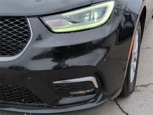 Thumbnail: 2021 Chrysler Pacifica - 11