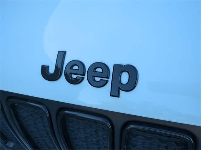 Thumbnail: 2019 Jeep Renegade - 12