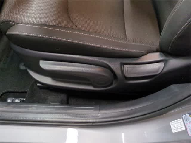 Thumbnail: 2023 Kia Forte - 18