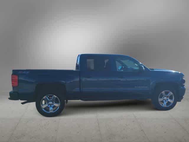 Thumbnail: 2016 Chevrolet Silverado 1500 - 9