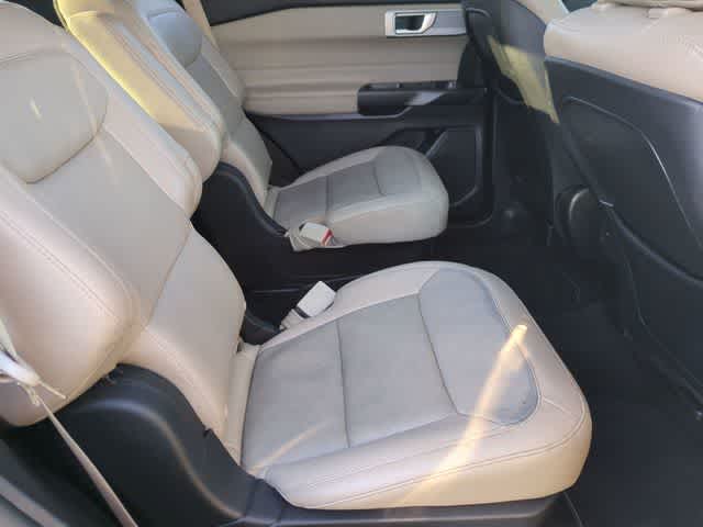 Thumbnail: 2020 Ford Explorer - 22