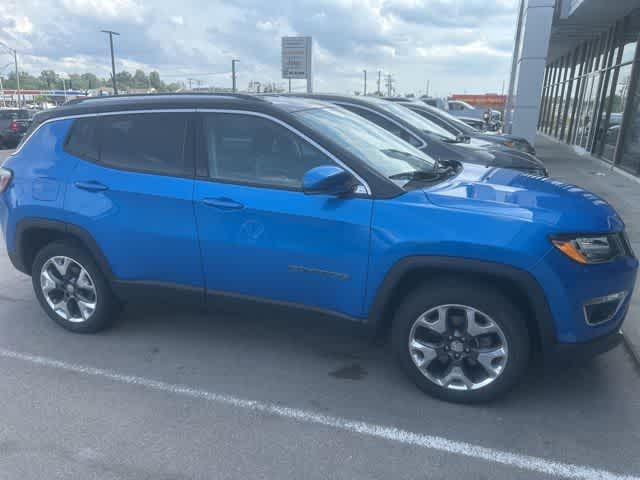 Thumbnail: 2018 Jeep Compass - 3