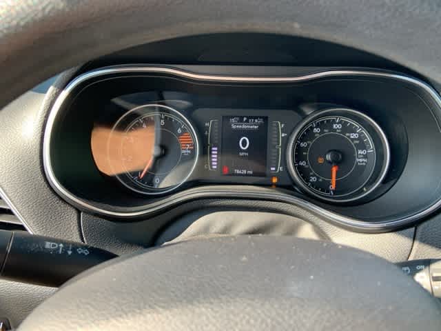 Thumbnail: 2019 Jeep Cherokee - 6