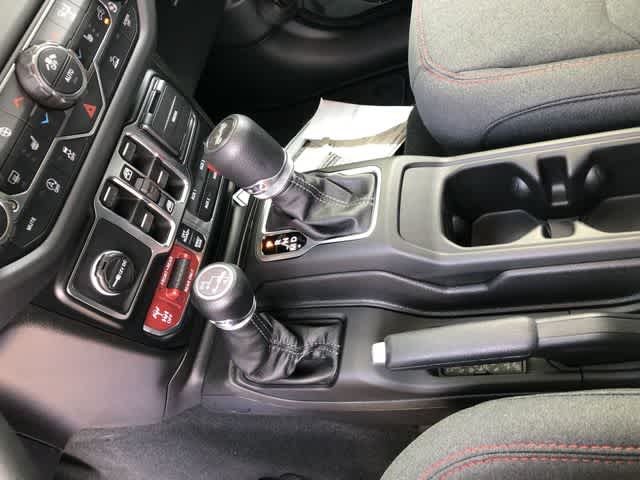 Thumbnail: 2026 Jeep Wrangler - 25