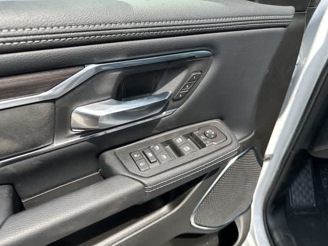 Thumbnail: 2026 RAM 1500 - 6