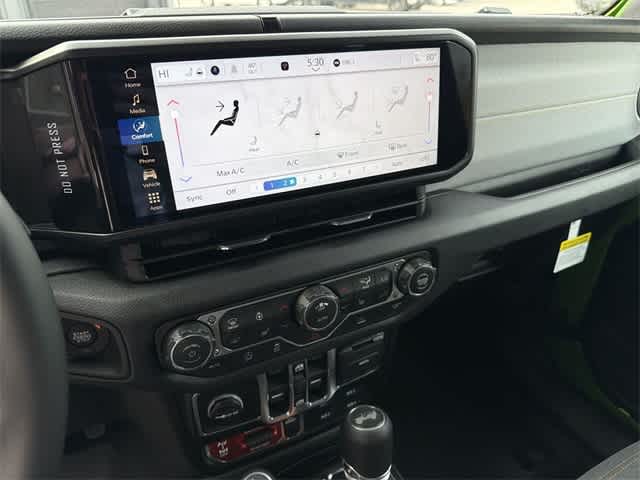 Thumbnail: 2026 Jeep Wrangler - 28