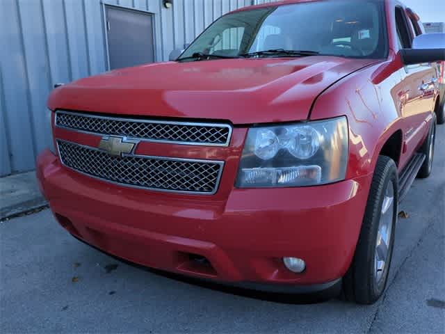 Thumbnail: 2008 Chevrolet Tahoe - 11