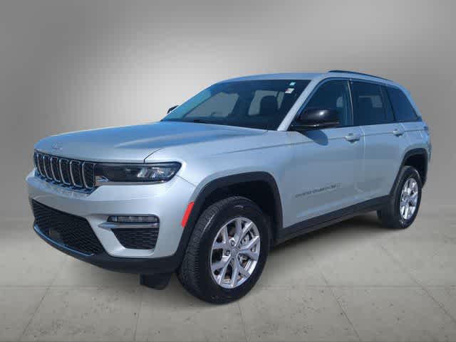 Thumbnail: 2022 Jeep Grand Cherokee - 4