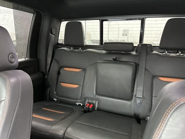 Thumbnail: 2022 GMC Sierra 2500 - 4