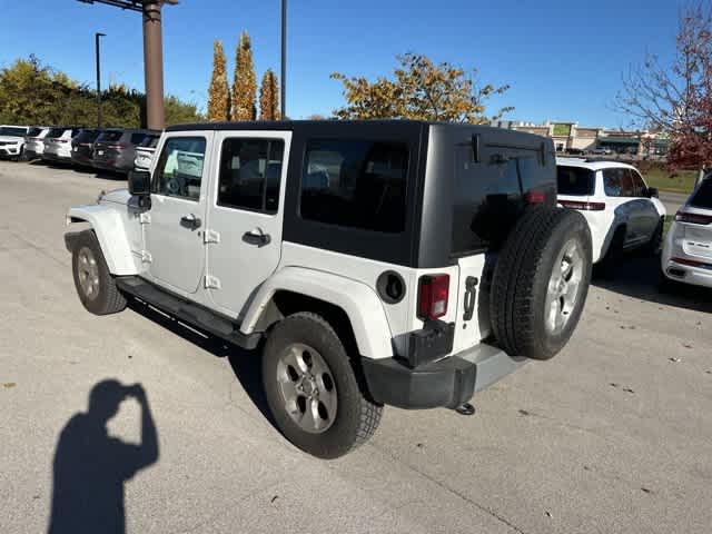 Thumbnail: 2015 Jeep Wrangler - 14