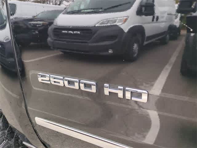 Thumbnail: 2016 Chevrolet Silverado 2500 - 13