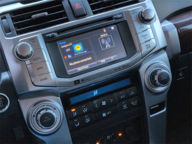 Thumbnail: 2017 Toyota 4Runner - 30