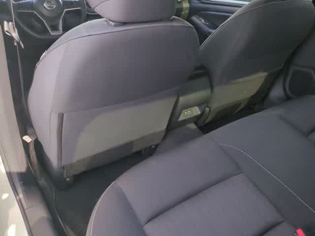 Thumbnail: 2022 Nissan Altima - 18