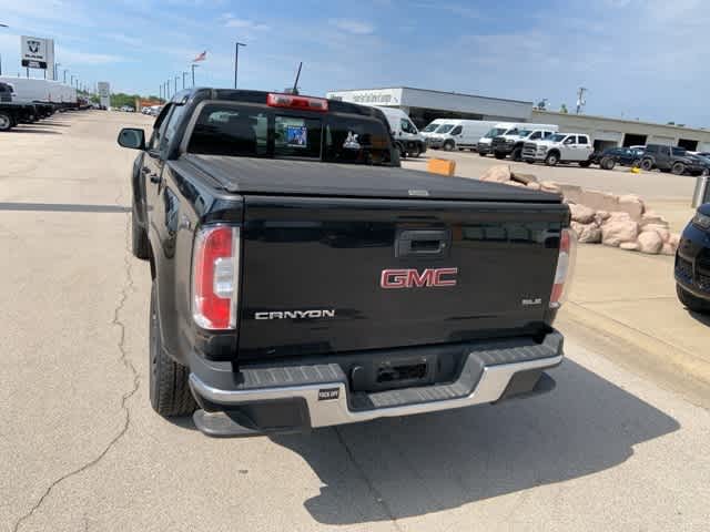 Thumbnail: 2017 GMC Canyon - 16