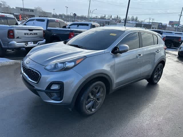 Thumbnail: 2022 Kia Sportage - 2