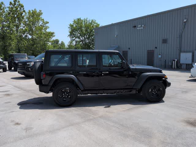Thumbnail: 2026 Jeep Wrangler - 9