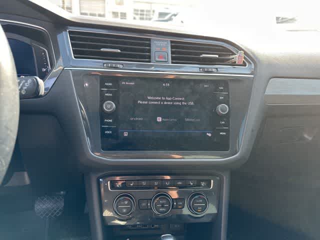 Thumbnail: 2019 Volkswagen Tiguan - 7