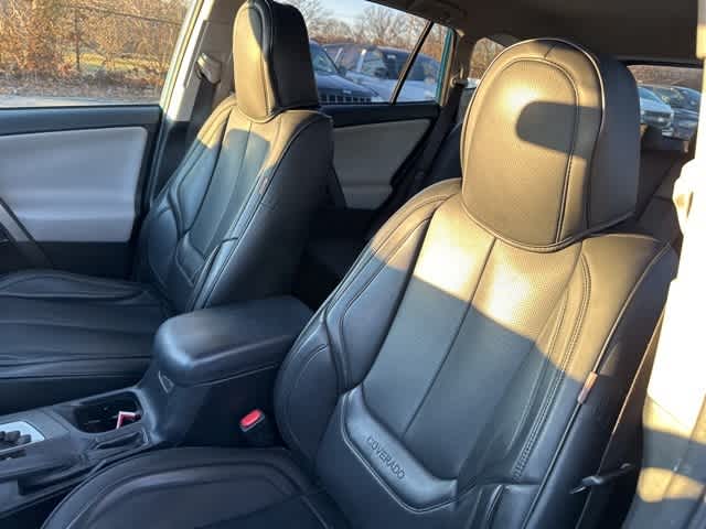 Thumbnail: 2016 Toyota RAV4 - 4