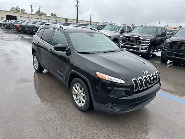 Thumbnail: 2016 Jeep Cherokee - 19