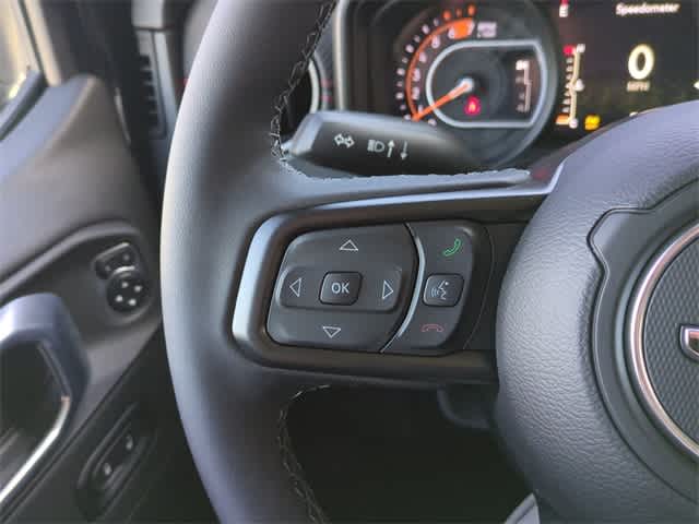 Thumbnail: 2026 Jeep Wrangler - 24