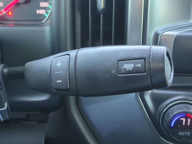 Thumbnail: 2018 Chevrolet Silverado 1500 - 32