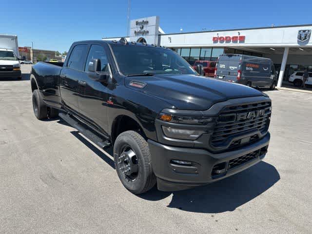 Thumbnail: 2026 RAM 3500 - 17