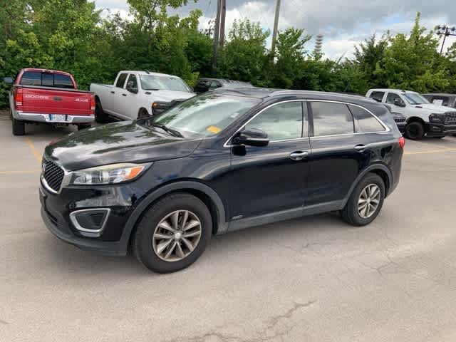 Thumbnail: 2016 Kia Sorento - 17