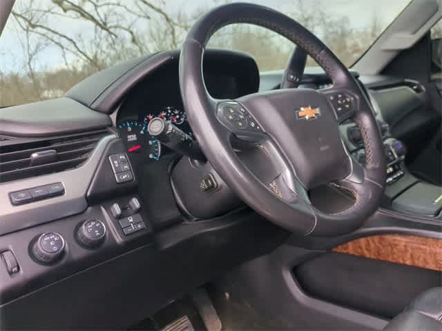 Thumbnail: 2016 Chevrolet Tahoe - 10