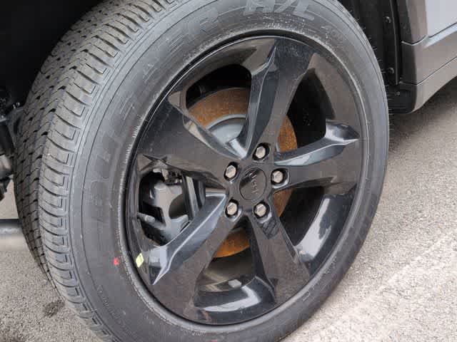 Thumbnail: 2025 Jeep Grand Cherokee L - 14