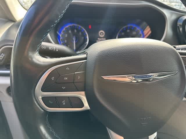 Thumbnail: 2021 Chrysler Pacifica - 9