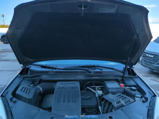 Thumbnail: 2010 Chevrolet Equinox - 15