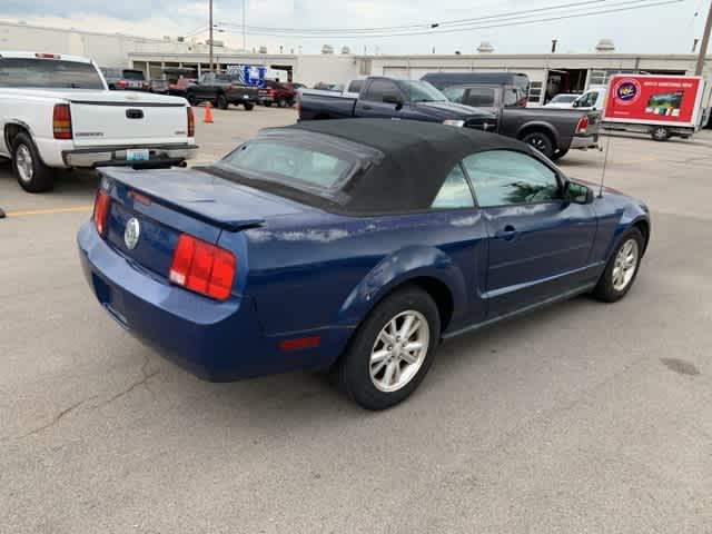 Thumbnail: 2007 Ford Mustang - 17