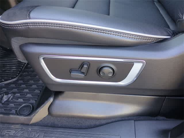 Thumbnail: 2026 RAM 1500 - 18