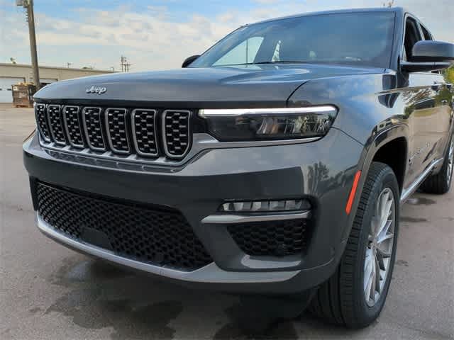 Thumbnail: 2025 Jeep Grand Cherokee - 11