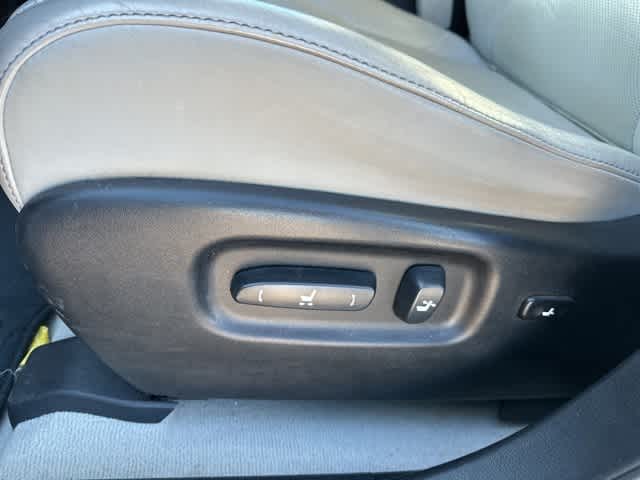 Thumbnail: 2015 Lexus RX - 13