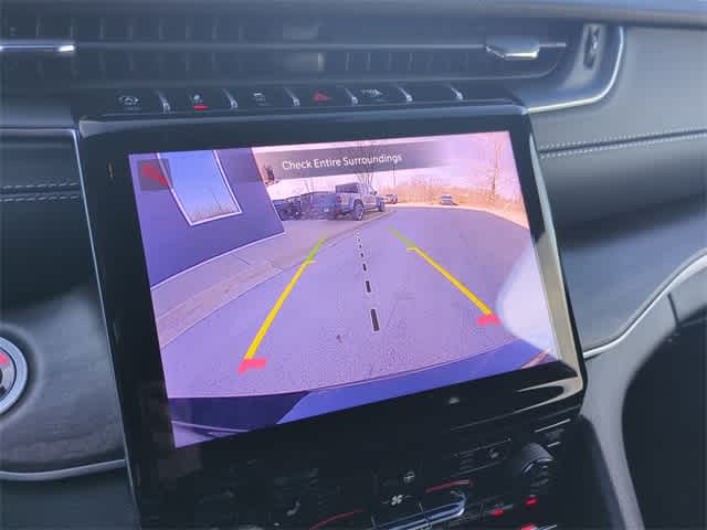 Thumbnail: 2025 Jeep Grand Cherokee L - 30