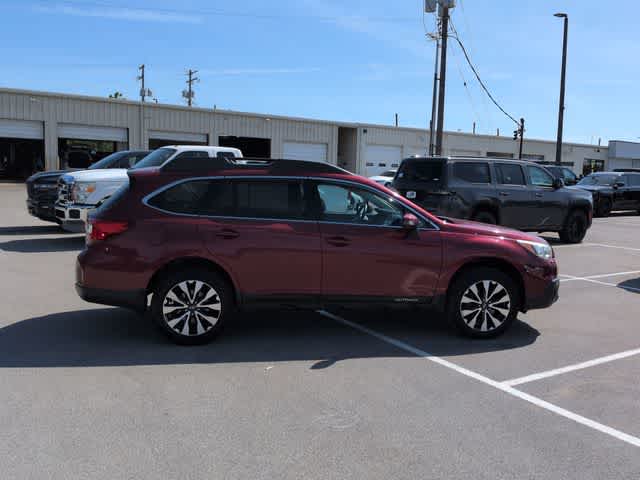 Thumbnail: 2015 Subaru Outback - 9