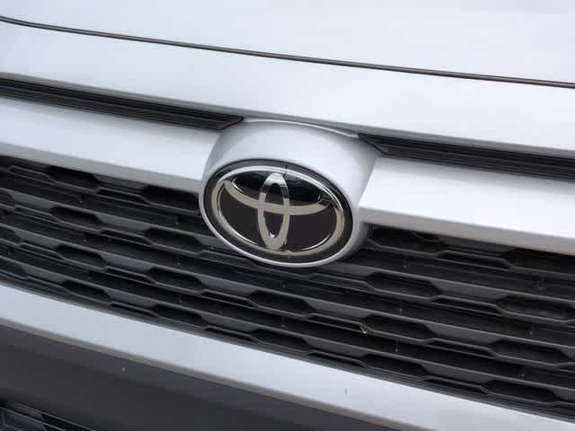 Thumbnail: 2023 Toyota RAV4 - 11
