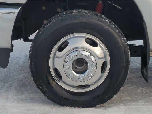 Thumbnail: 2015 Ford Econoline - 14