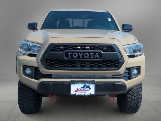 Thumbnail: 2017 Toyota Tacoma - 3