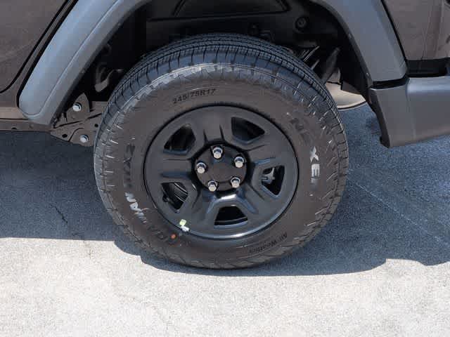 Thumbnail: 2026 Jeep Wrangler - 14
