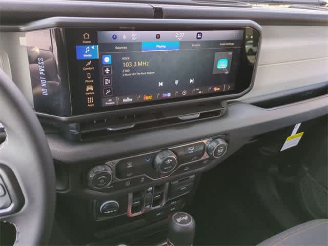 Thumbnail: 2026 Jeep Wrangler - 27