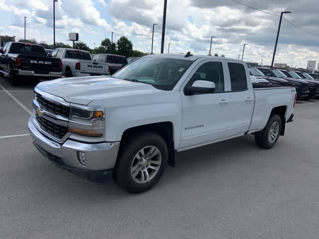 Thumbnail: 2018 Chevrolet Silverado 1500 - 11