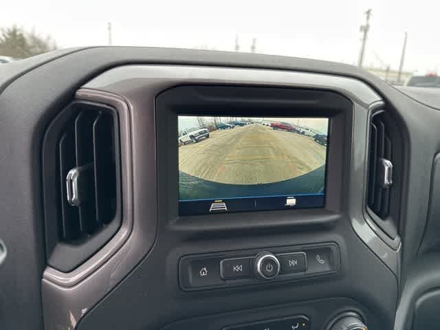 Thumbnail: 2019 Chevrolet Silverado 1500 - 9