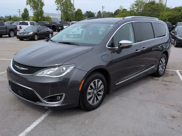 Thumbnail: 2020 Chrysler Pacifica - 4
