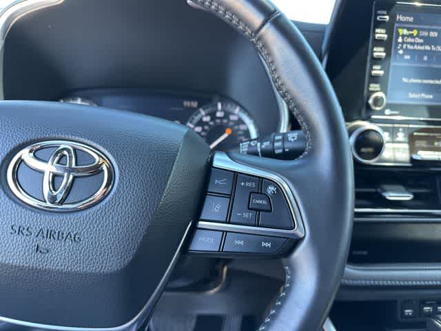 Thumbnail: 2021 Toyota Highlander - 12