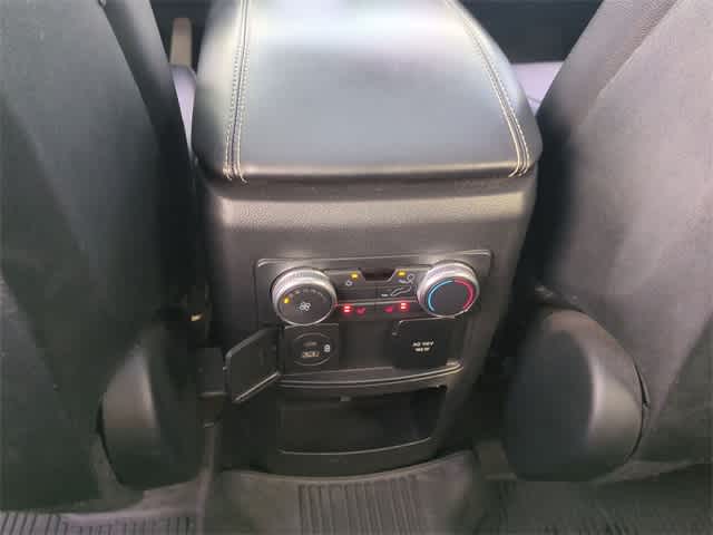 Thumbnail: 2020 Ford Explorer - 41