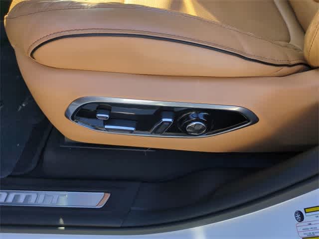 Thumbnail: 2023 Jeep Grand Cherokee L - 18