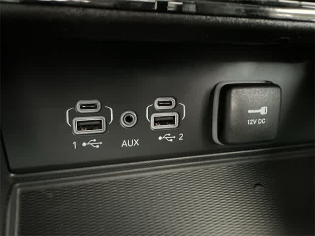 Thumbnail: 2023 Jeep Grand Cherokee L - 24