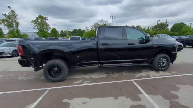 Thumbnail: 2026 RAM 3500 - 9